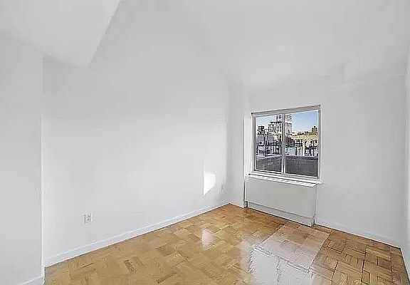 4th image of 227 Mulberry St #7C