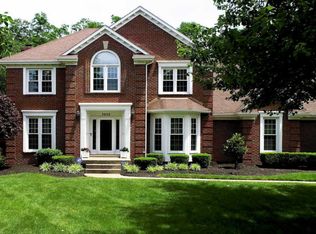 7622 Beech Spring Ct, Louisville, KY 40241