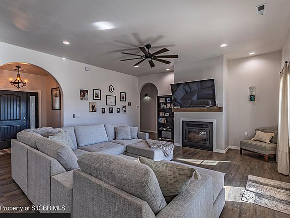 4th image of 11B Road 3312