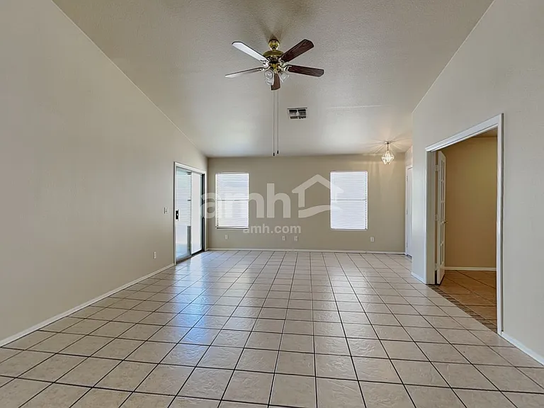 12710 W Via Camille — Photo 6