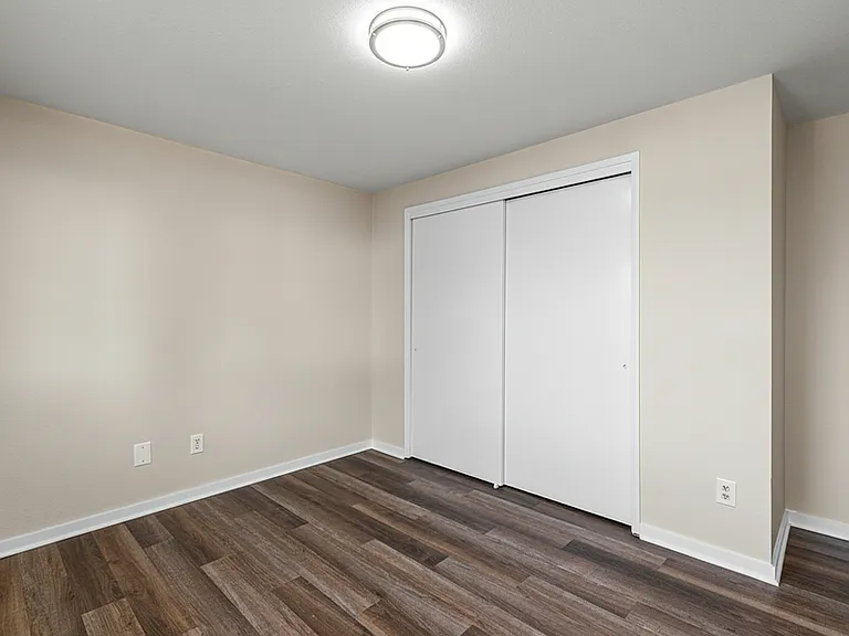 3618 Lombard Ave #202 — Photo 9