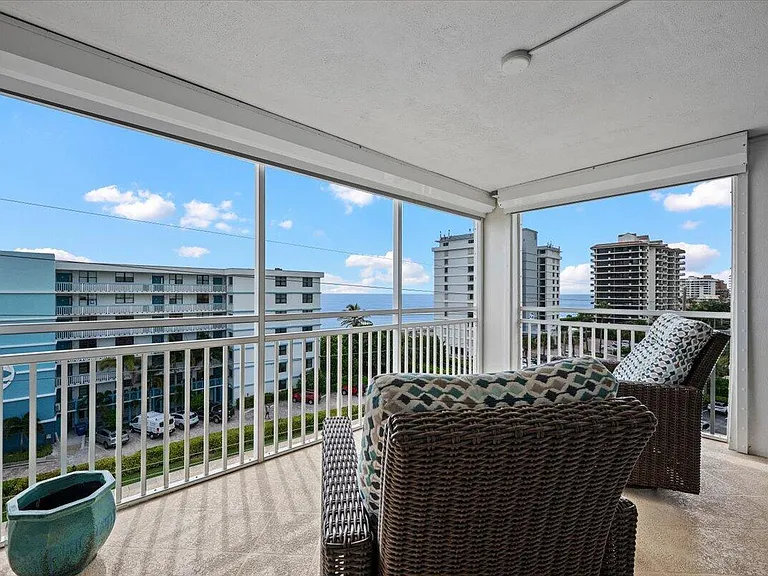911 Ocean Dr #601 — Photo 11