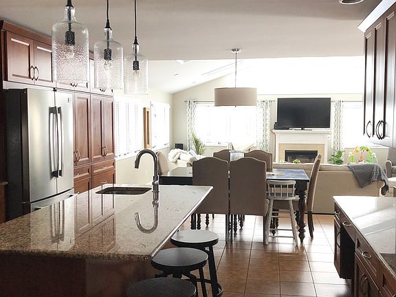 2nd image of 8855 Crooked Creek Dr