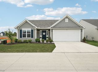 114 Stonecrest Trl, Elyria, OH 44035