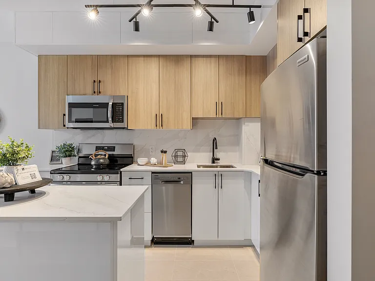 330 Metcalfe St — Photo 31