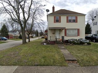 206 Monroe Ave, Cuyahoga Falls, OH 44221
