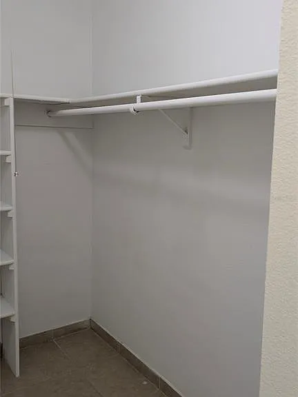 4401 S Semoran Blvd #9 — Photo 34