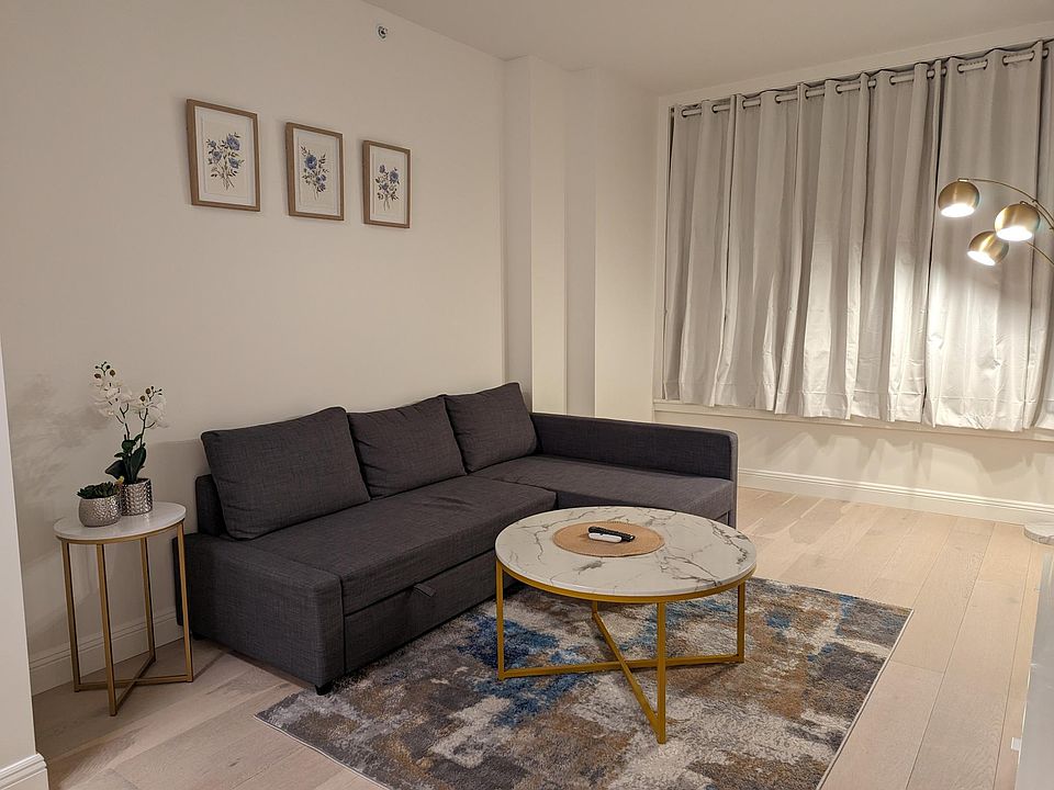1st image of 588 Minna St #605