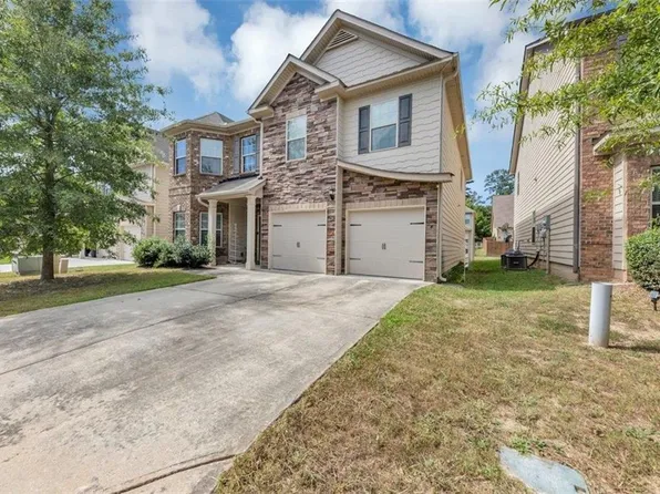 7801 Flyaway Rd, Fairburn, GA 30213