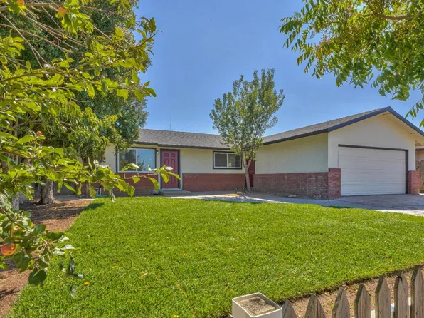 104 Inca Dr, Soledad, CA 93960