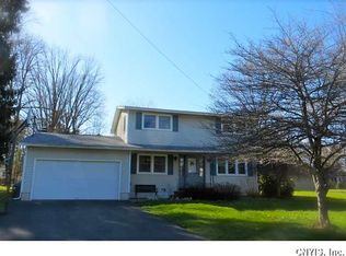 106 Elmcrest Cir, Liverpool, NY 13090