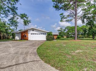 108 Greenwood Dr, Panama City Beach, FL 32407
