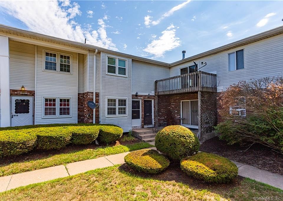 1st image of 12 Bradley Cir #D