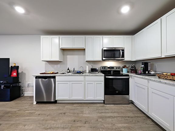 5th image of 101 Wynn Ct