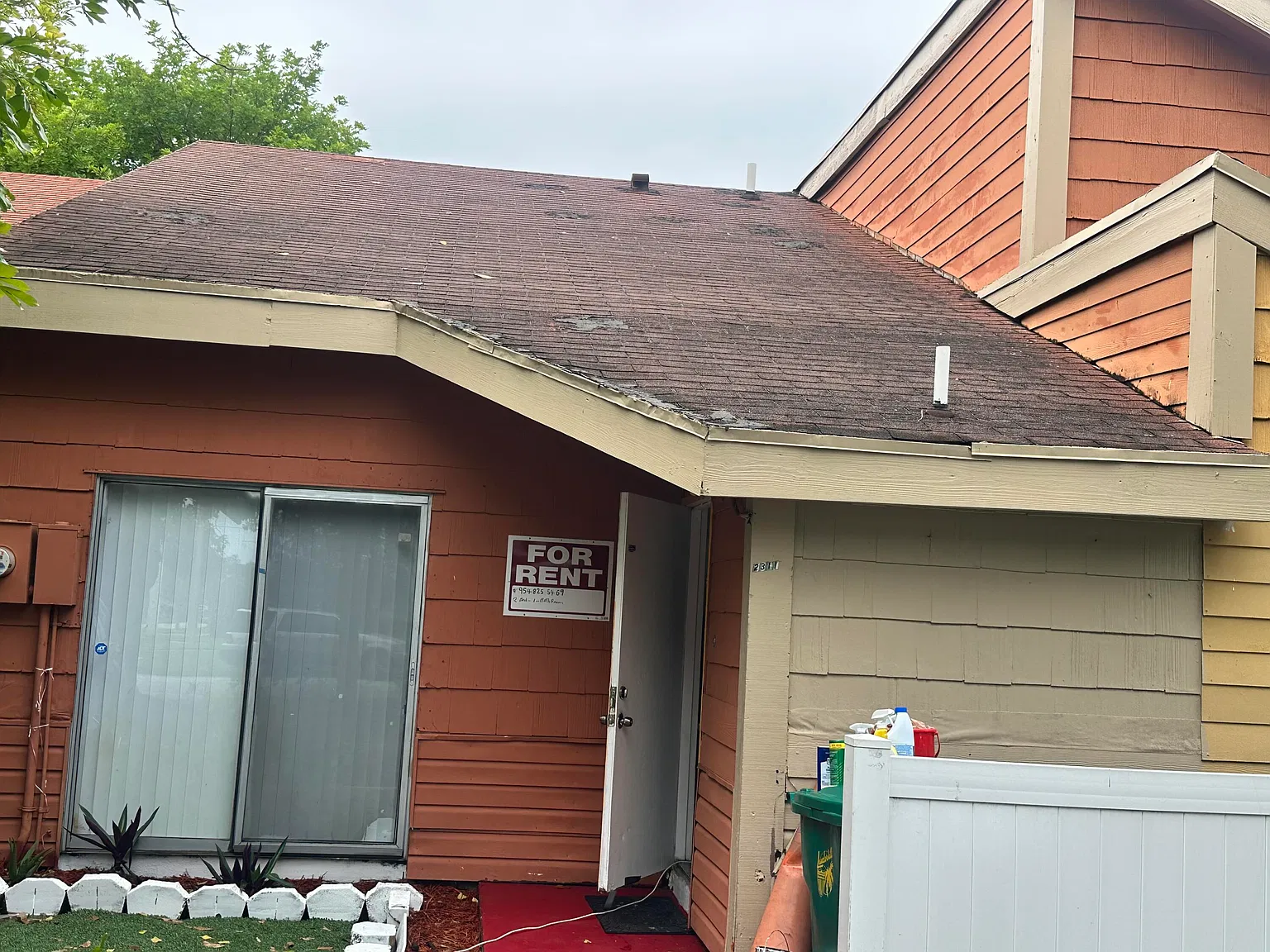 2 bed, 1.0 bath, 849 sqft, $1,975 — Photo 2
