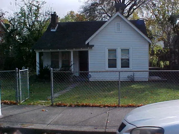 1010 Chicamauga Ave, Nashville, TN 37206