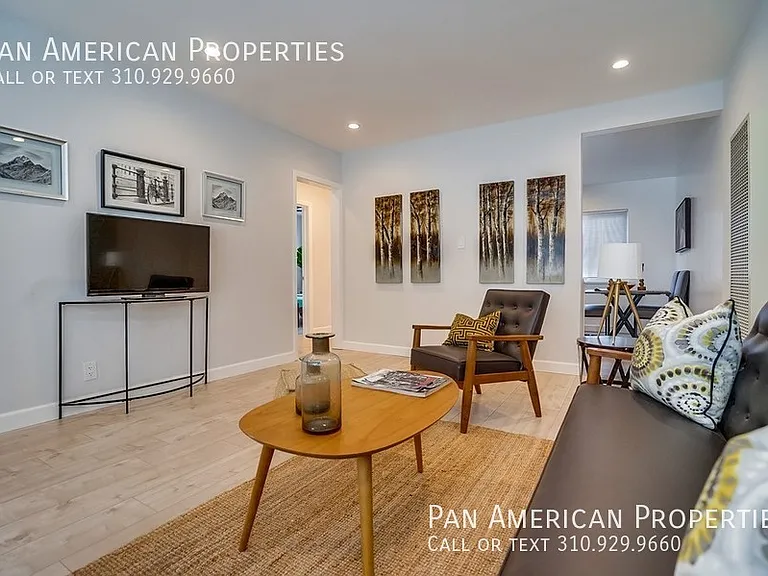2645 E Spaulding St #3 — Photo 7