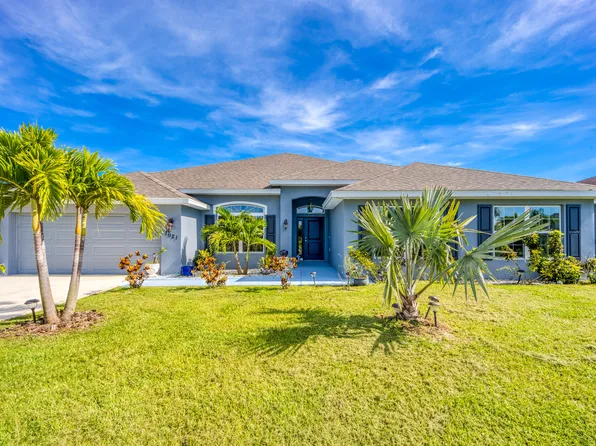 1021 SE Bywood Avenue, Port St Lucie, FL 34953