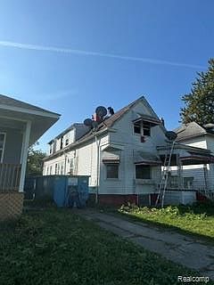 1st image of 306 Kenilworth St