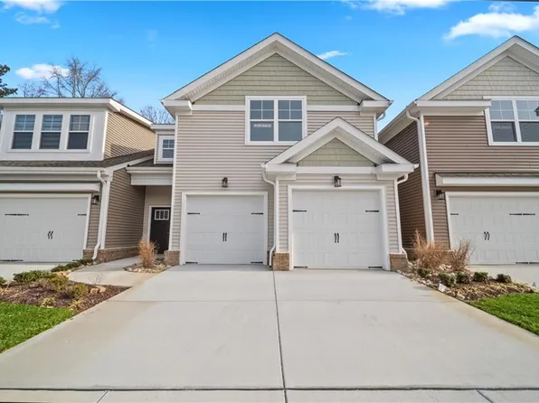 3509 Elaina Way, Chesapeake, VA 23321