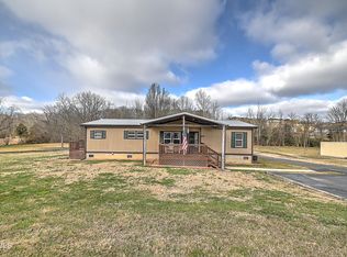 1096 Old Elizabethton Hwy, Bluff City, TN 37618