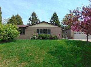 115 S Rose St, Ishpeming, MI 49849