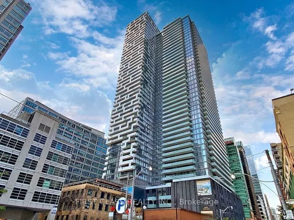 25 Richmond St E #1204, Toronto, ON M5C 0A6