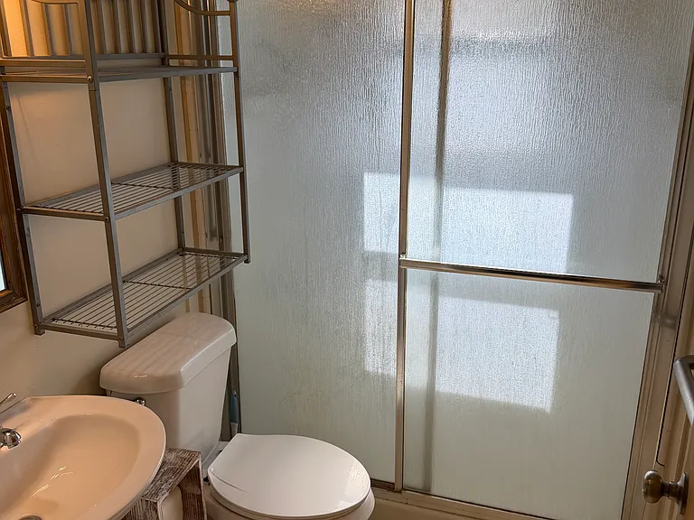 512 Rosemary Rd — Photo 8