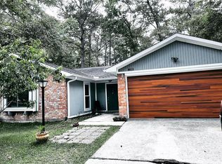 136 W Woodstock Circle Dr, Spring, TX 77381