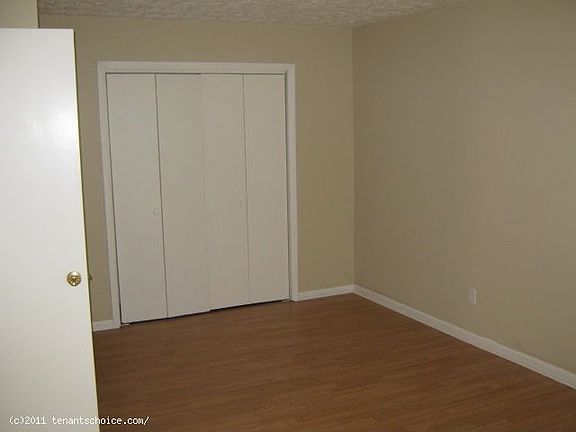 4th image of 5611 Lon Roberts Dr APT 3