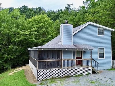 1611 Bear Claw Way, Sevierville, TN, 37876