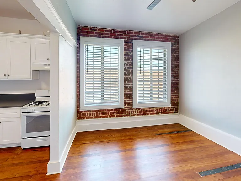 BRD - 2626 N. BROADWAY — Photo 3