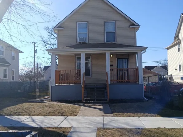 1654 Aberdeen St, Chicago Heights, IL 60411