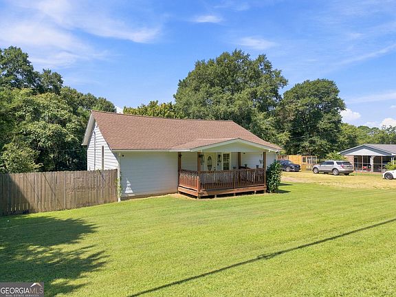 3rd image of 474 Cason Rd
