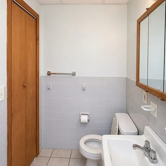 164 Hood St #1E — Photo 29