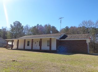 1126 Sylvarena Rd, Hazlehurst, MS 39083