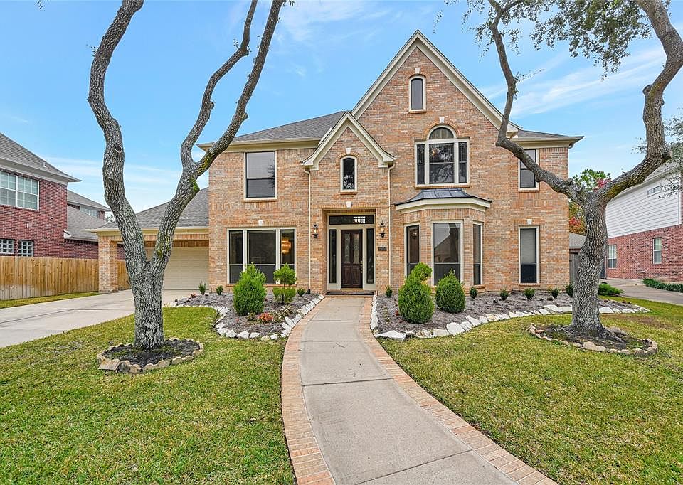 1st image of 15531 Wooden Oak Ct