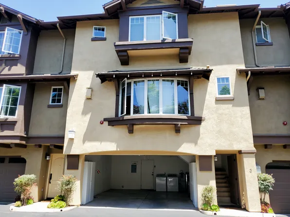 345 Kellogg Way APT 3, Goleta, CA 93117