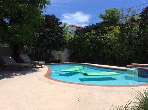 3rd image of 4445 Royal Palm Ave