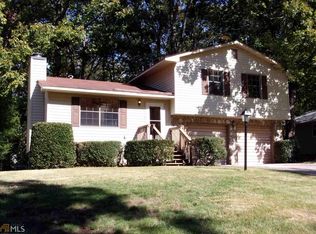 3917 Tanglewood Rd, Snellville, GA 30039