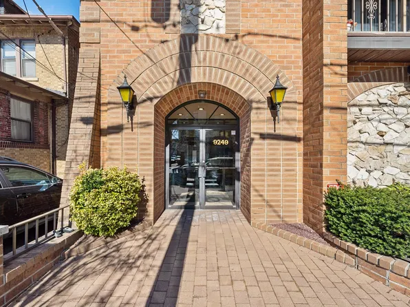 9249 Kennedy Blvd APT 423, North Bergen, NJ 07047