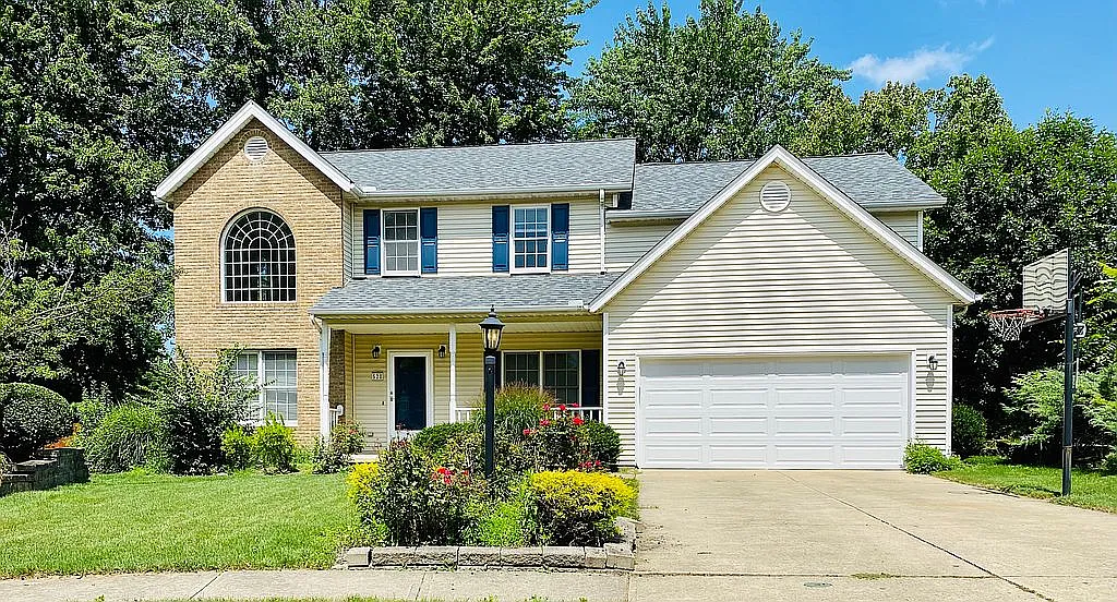 528 Bishop Pl photo 1