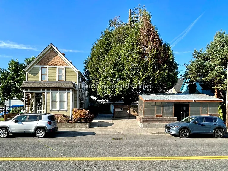 2225 NW Wilson St — Photo 27