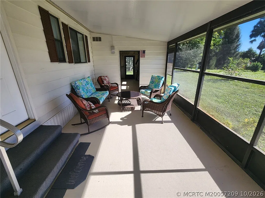 2 bed, 2.0 bath, 1471 sqft, $3,250 — Photo 2