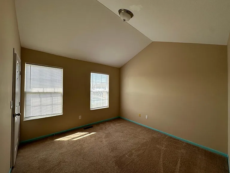 1020 Hartford Village Blvd — Photo 10