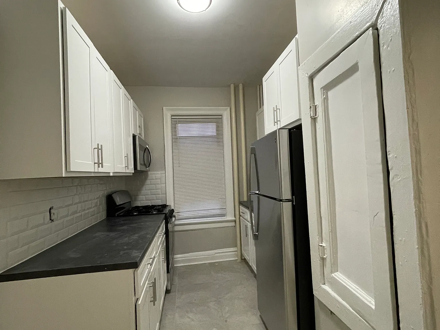 1 bed, 650 sqft, $1,995 — Photo 2
