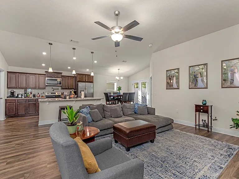 5101 Peach Dr — Photo 5