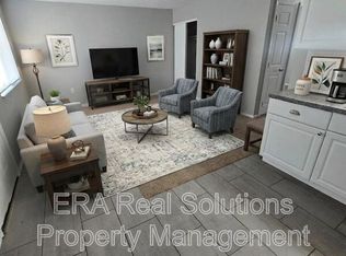 2721 Charles Dr, Grove City, OH 43123