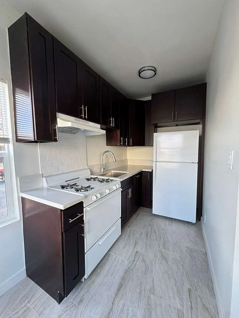 1 bed, 550 sqft, $1,895 — Photo 4