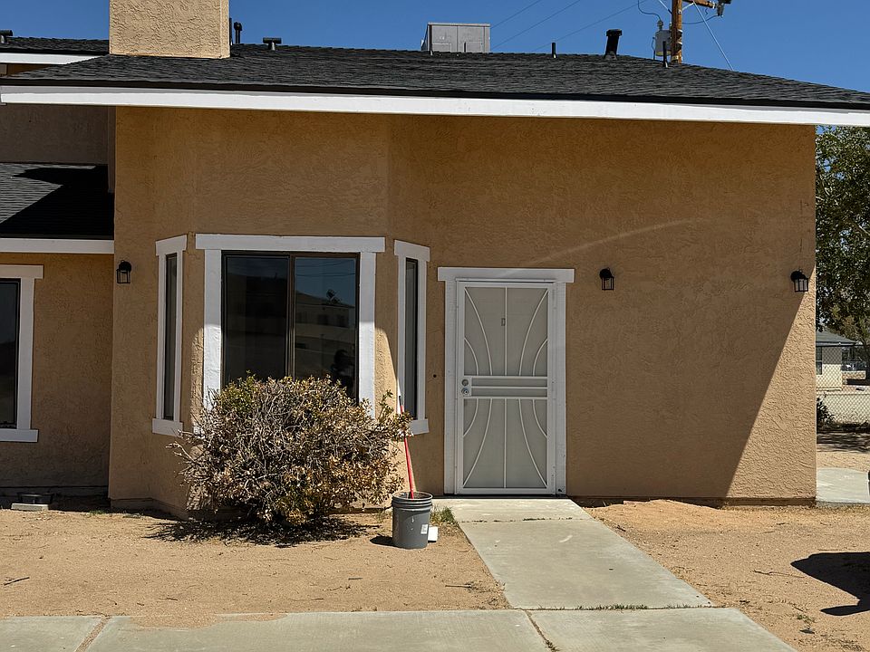 1st image of 20800 94th St #4